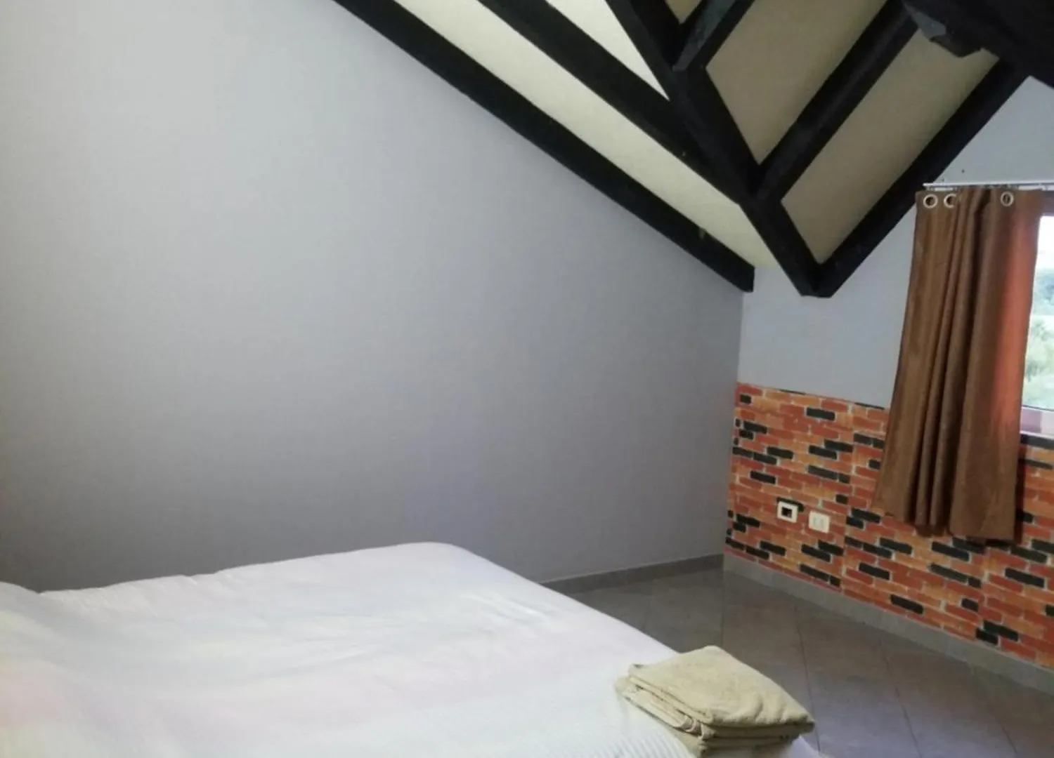 ベッド・アンド・ブレックファスト Hotel Culaj Koplik